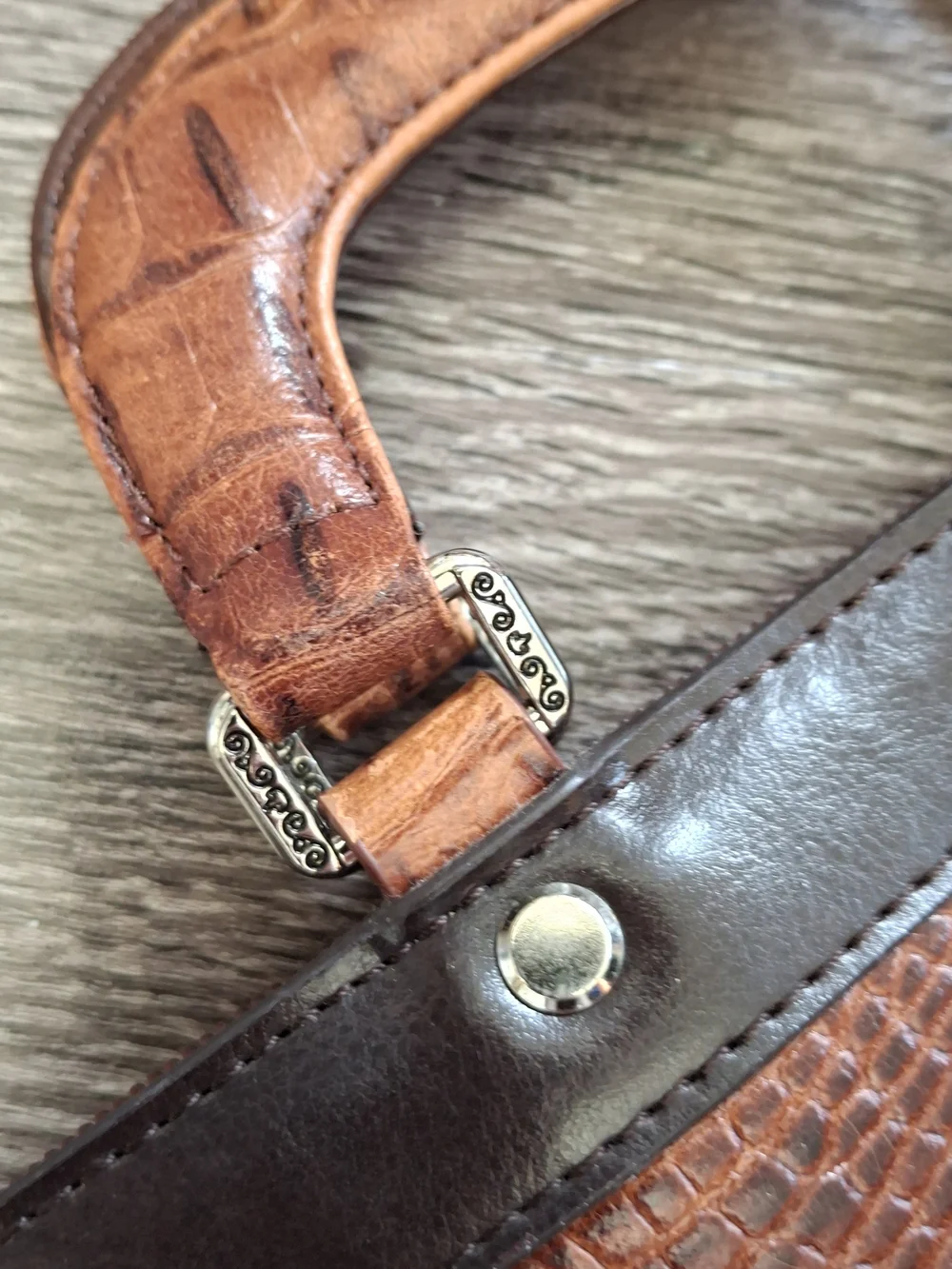 VTG MC Croc-Embossed Brown Leather Breifcase with Dark Trim And Silver Heart - Picture 11 of 16